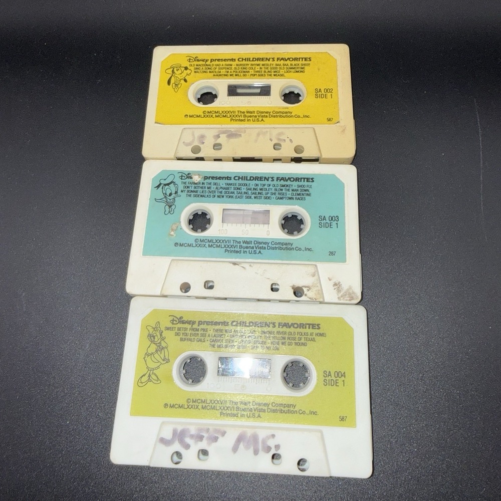 Lot Of 3 Disney's " Children's Favorites" Cassette Tapes Vintage 002-004Untested